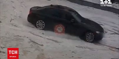 Новини Вінниці: водій "BMW" влаштував справжнє дрифт-шоу в середмісті