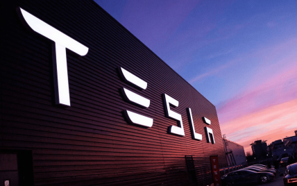 Tesla Motors решила внести изменения в свое имя