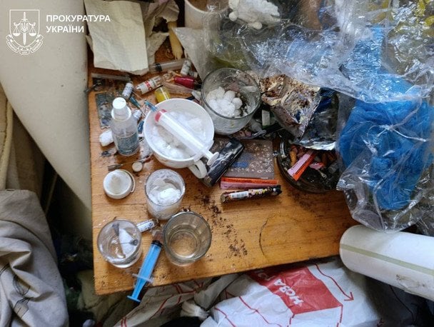 У Харкові врятували 12-річну дівчинку з жахливих умов / © Харківська обласна прокуратура