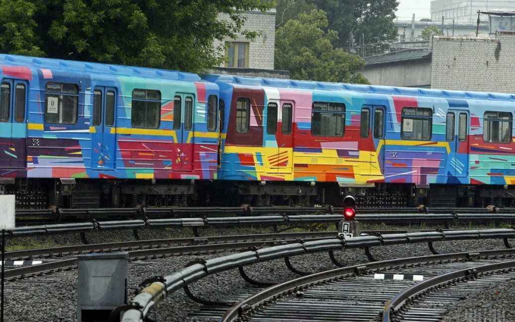 Потяг курсуватиме  на червоній гілці / © Reuters