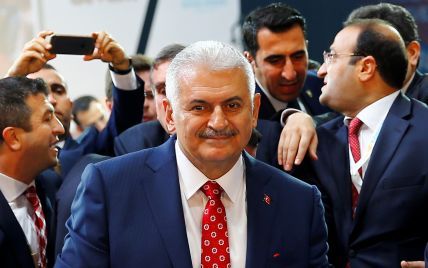 Премьер Турции заявил о готовности выплатить компенсацию за сбитый российский самолет