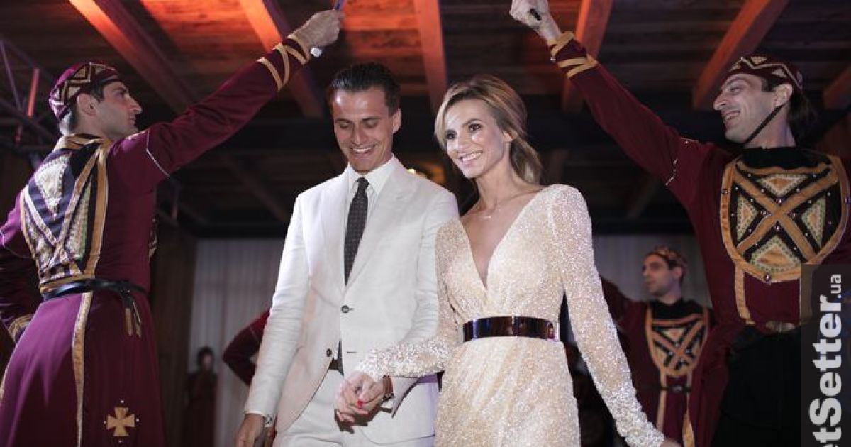 Скичко был шокирован неожиданным музыкальным подарком от друзей на свадьбе