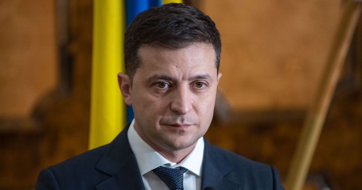 "Знаем, кто за этим стоит". Зеленский прокомментировал провал закона об игорном бизнесе и анонсировал его немедленное закрытие