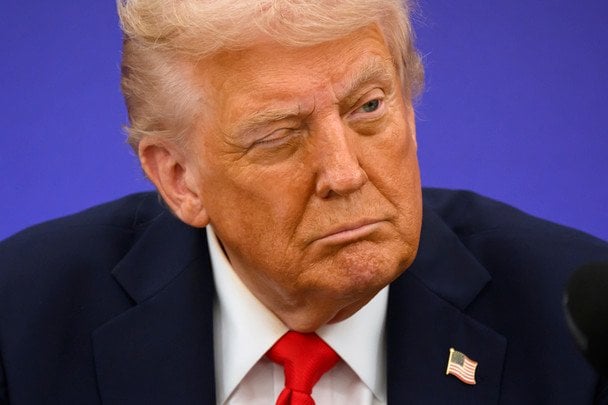 Кого Трамп обізвав "дурнем" та як покепкував із Путіна: нові резонансні заяви президента США