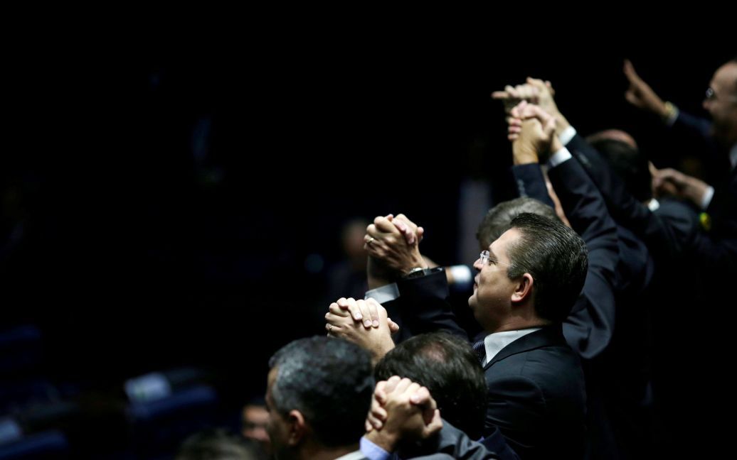 Бразильські сенатори проголосували за відсторонення від влади Русеф. / © Reuters