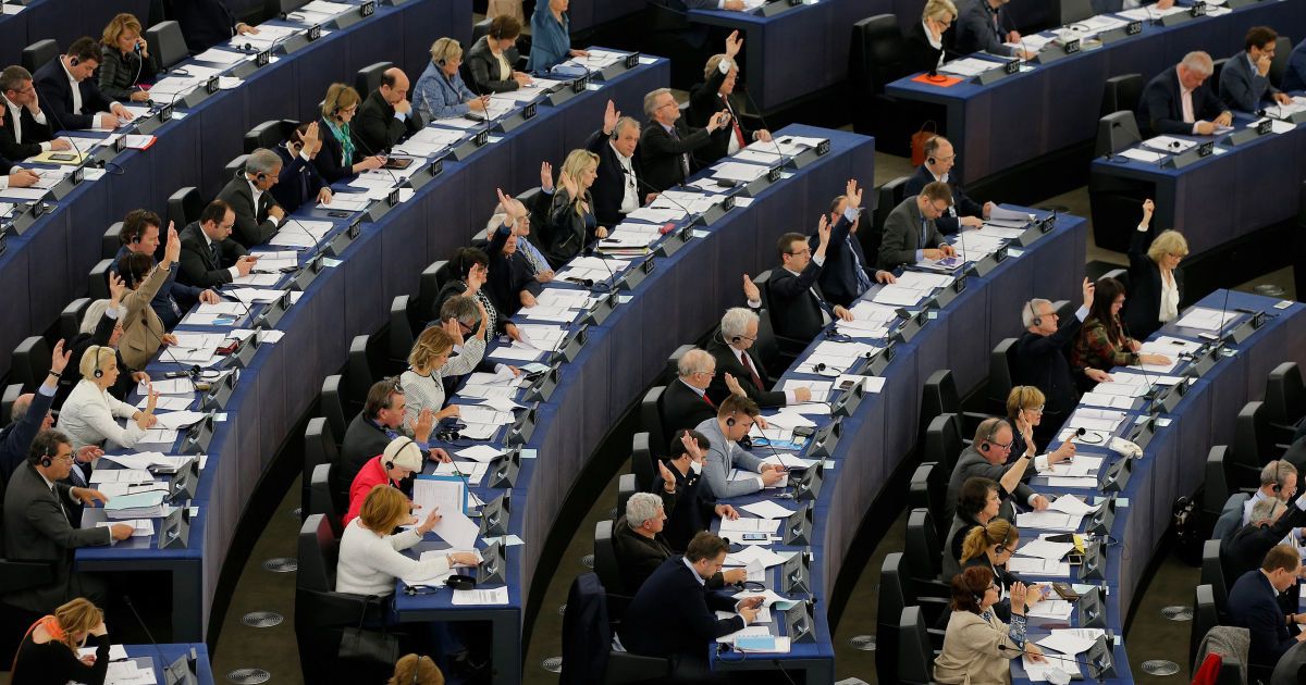 Европарламент призвал Россию начать переговоры относительно возвращения Крыма Украине