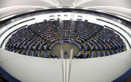Питання щодо безвізу для українців досі не внесено до порядку денного сесії Європарламенту