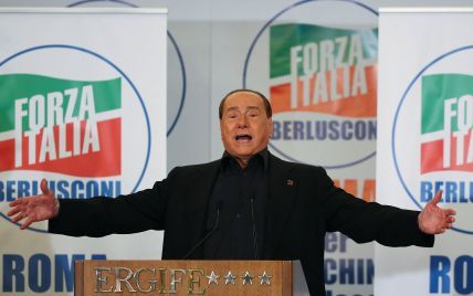 Берлускони нашел способ избавиться от "Милана"