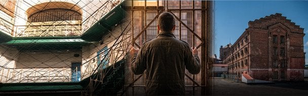 Змушували повзти та нести капці у зубах: що відомо