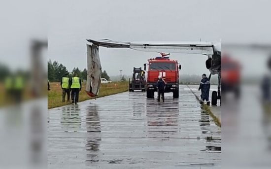 Жорстка посадка: в Іркутській області пасажирський літак приземлився з відламаним крилом та пошкодженим шасі