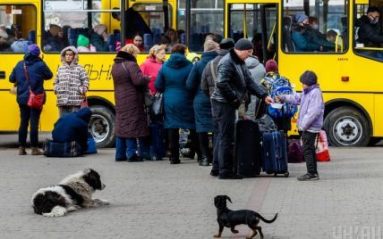 В Минсоцполитике объяснили, кто из украинцев может считаться вынужденным переселенцем
