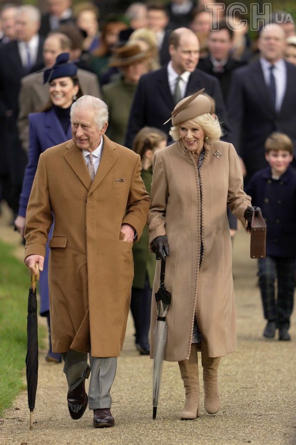 Король Чарльз III та королева Камілла в Сандрінгемі / © Associated Press