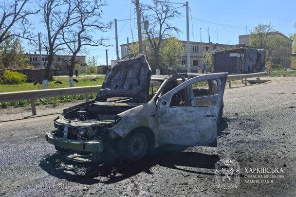 Ракета вдарила просто в центр міста: багато загиблих і десятки поранених — деталі (фото)