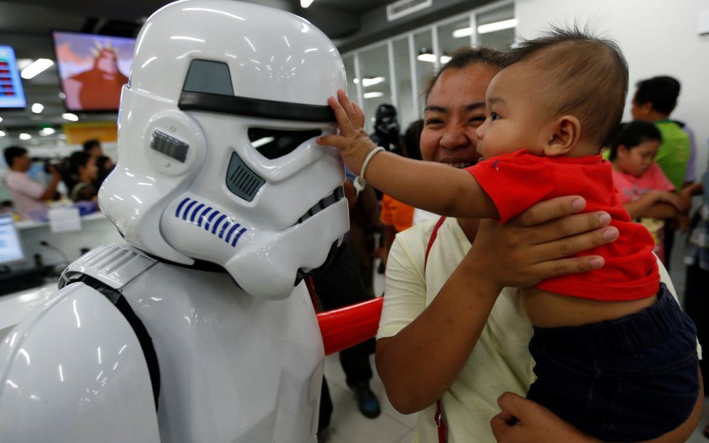 Святкування дня "Зоряних воєн" у Таїланді. / © Reuters