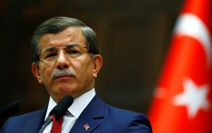 Турецький прем'єр вирішив піти у відставку через незгоду з Ердоганом