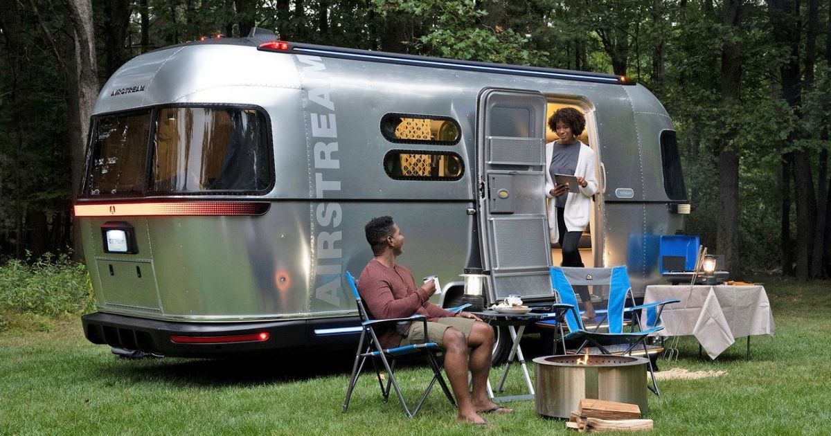 Американцы представили электрический кемпер нового поколения: чем интересна новинка