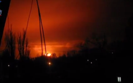 Сверхмощный взрыв на складе боевиков вызвал панику в Донецке - соцсети