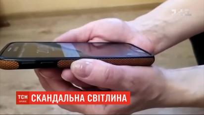 У Житомирській області суд оштрафував вчительку, яка виклала оголене фото у Viber-групі