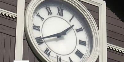 Медики розповіли, як призвичаїти організм до переходу на зимовий час