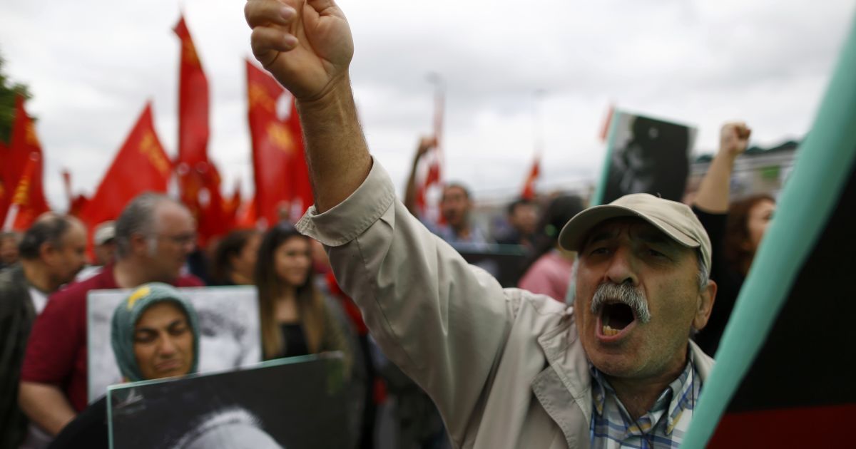 Силовики разгоняли демонстрантов / © Reuters
