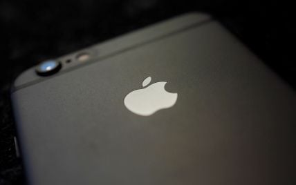 Apple вперше повідомила про зниження обсягу продажів iPhone