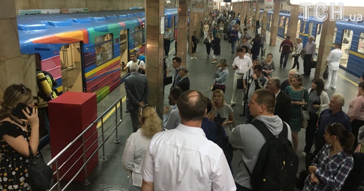 В столичном метро отчитались о причине вчерашнего транспортного коллапса в Киеве