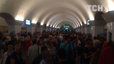 Тиснява на станції &quot;Майдан Незалежності&quot; / © ТСН.ua