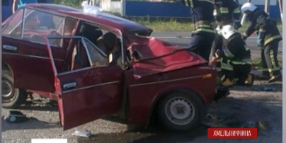 На Хмельнитчине в ДТП погибла вся семья милиционера