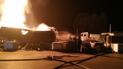 Спасатели потушили большой пожар на складе матрасов в Киеве