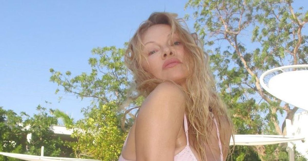 Памела Андерсон/Instagram frankiesbikinis