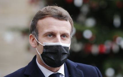 Ляпас Макрону: президент Франції прокоментував інцидент з ударом по обличчю