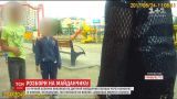 В Івано-Франківську хлопчик викликав на майданчик поліцію через сварку з незнайомою жінкою