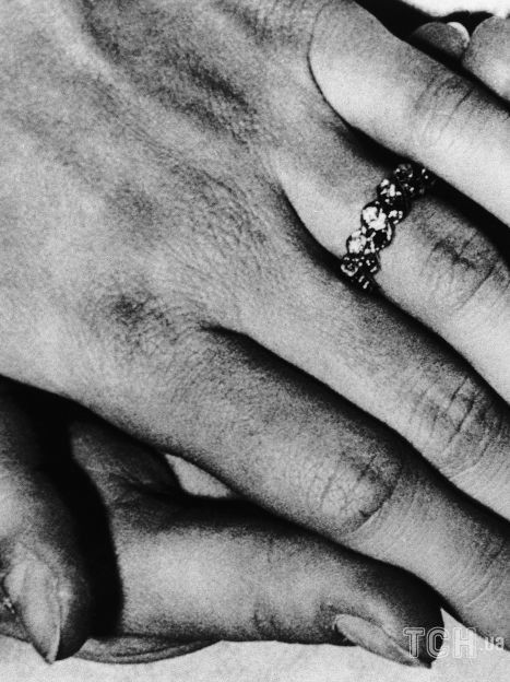 Грейс Келли получила кольцо на помолвку / © Associated Press