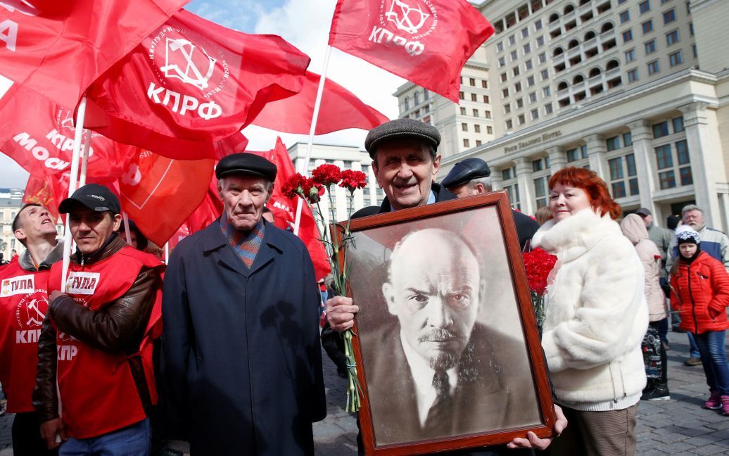 Вшанувати пам&rsquo;ять вождя пролетаріату прийшли сотні мешканців Москви. / © Reuters