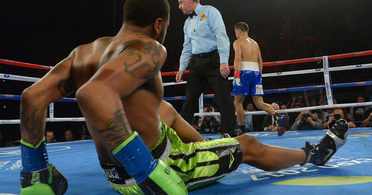 23 апреля 2016 года. Лос-Анджелес. Бой за чемпионские титулы WBA, WBC и IBF в среднем весе Геннадий Головкин - Доминик Уэйд.