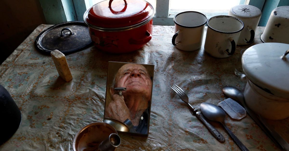 Иван Шамьянок всю свою жизнь прожил в зоне отчуждения. / © Reuters