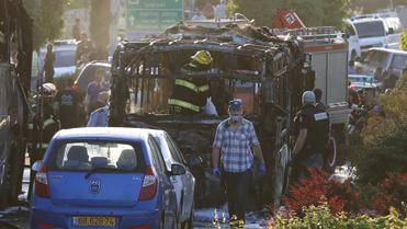 Автобус в Иерусалиме взорвался из-за бомбы. / © Reuters