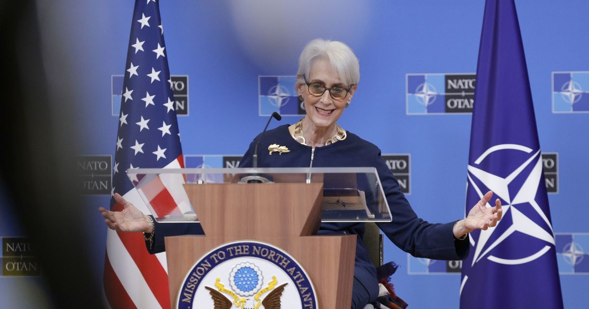 Україна не агресор, а жертва: що сказала "срібляста лисиця" зі США про переговори з Росією