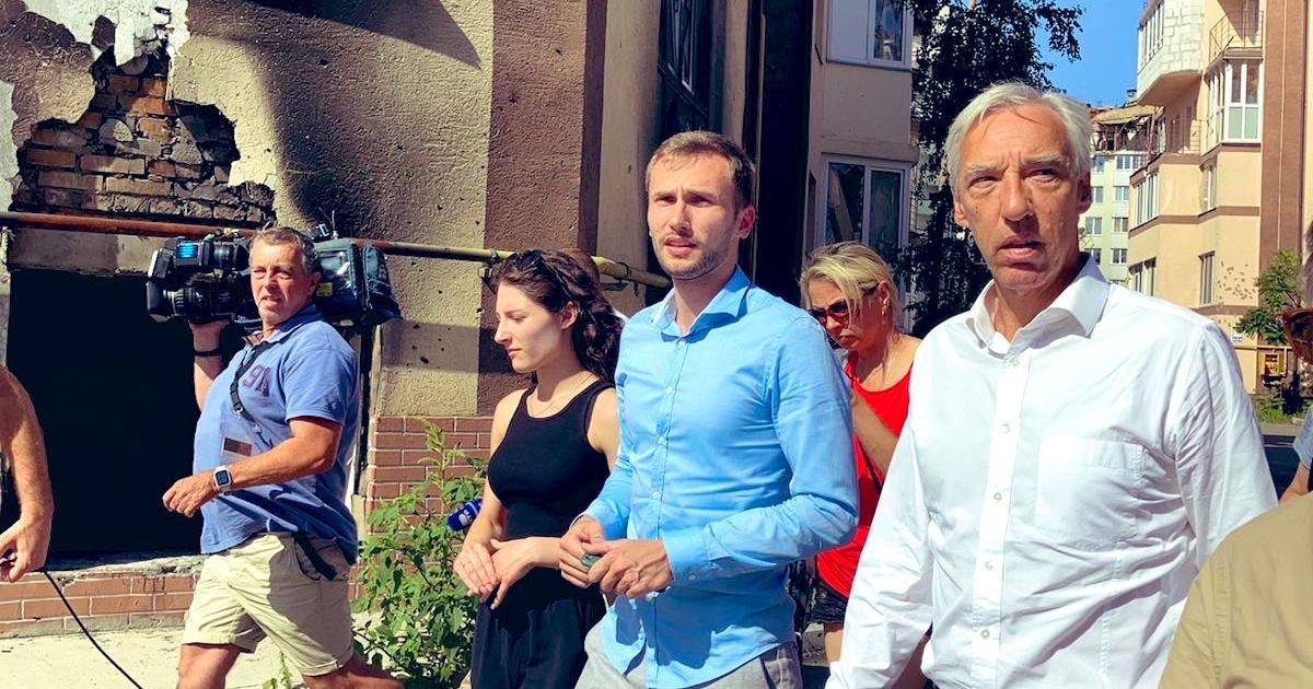 "Став свідком руйнівних наслідків війни": очільник МЗС Португалії відвідав Ірпінь