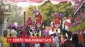 Для дошкольников в Таиланде устроили невероятный праздник с участием Санта-Клауса на слоне