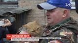 В Кропивницком спасали кота, который застрял в вентиляции