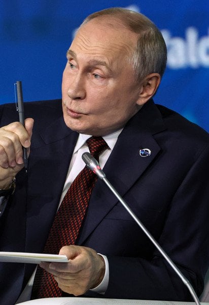 Владимир Путин