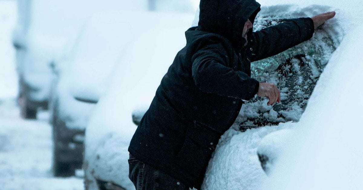 Як відчинити замок авто якщо він заклинив на морозі