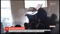 Несколько десятков молодых людей штурмовали горсовет в Жмеринке - произошли столкновения