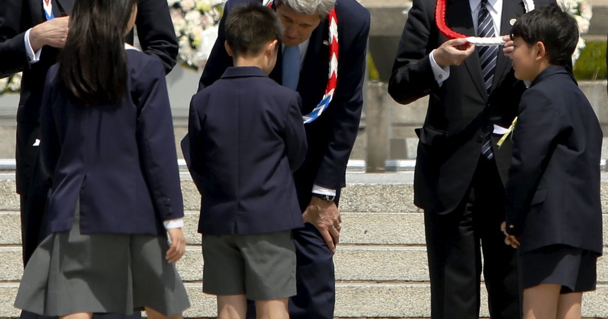 Джон Керри впервые посетил Хиросиму в рамках встречи глав МИД "Большой семерки". / © Reuters