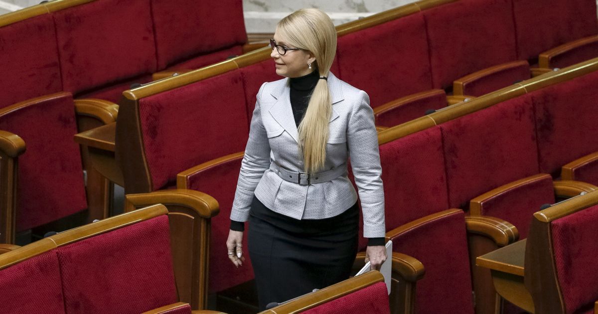 Тимошенко хочет подать в Конституционный суд через новый Кабмин