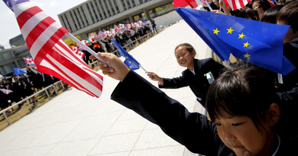 Джон Керри впервые посетил Хиросиму в рамках встречи глав МИД "Большой семерки". / © Reuters