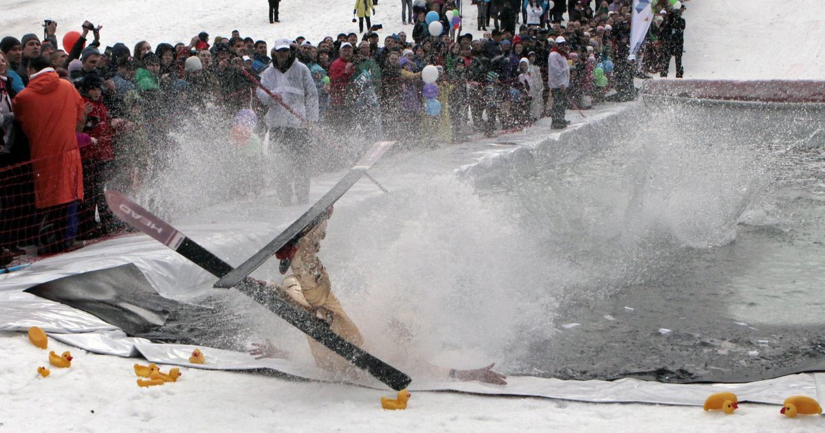 На зимнем курорте устроили соревнования "Горнолужник" / © Reuters