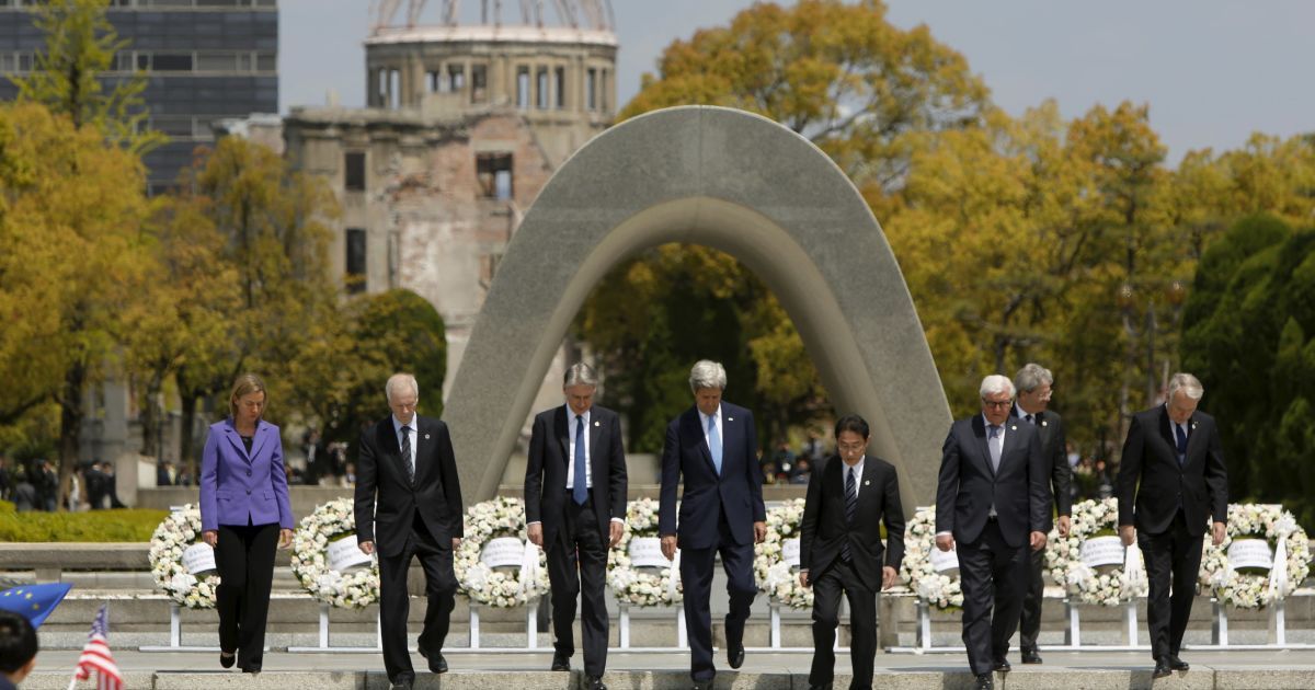 Джон Керри впервые посетил Хиросиму в рамках встречи глав МИД "Большой семерки". / © Reuters