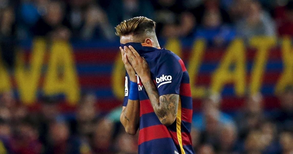 Неймар сорвался.